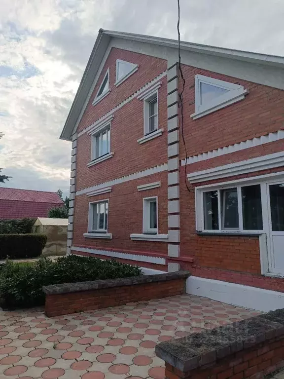 Дом в Омская область, Азовский Немецкий Национальный район, с. ... - Фото 2