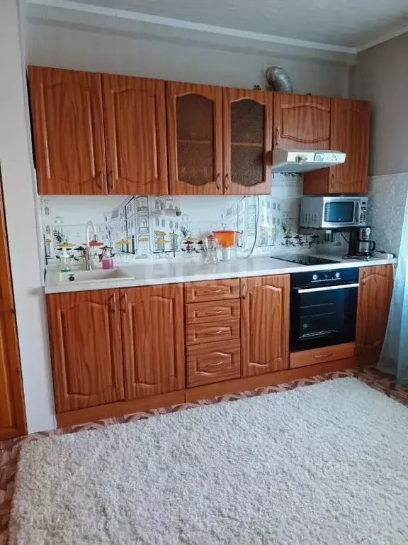 3-к кв. Кемеровская область, Юрга Фестивальная ул., 4 (67.4 м) - Фото 0