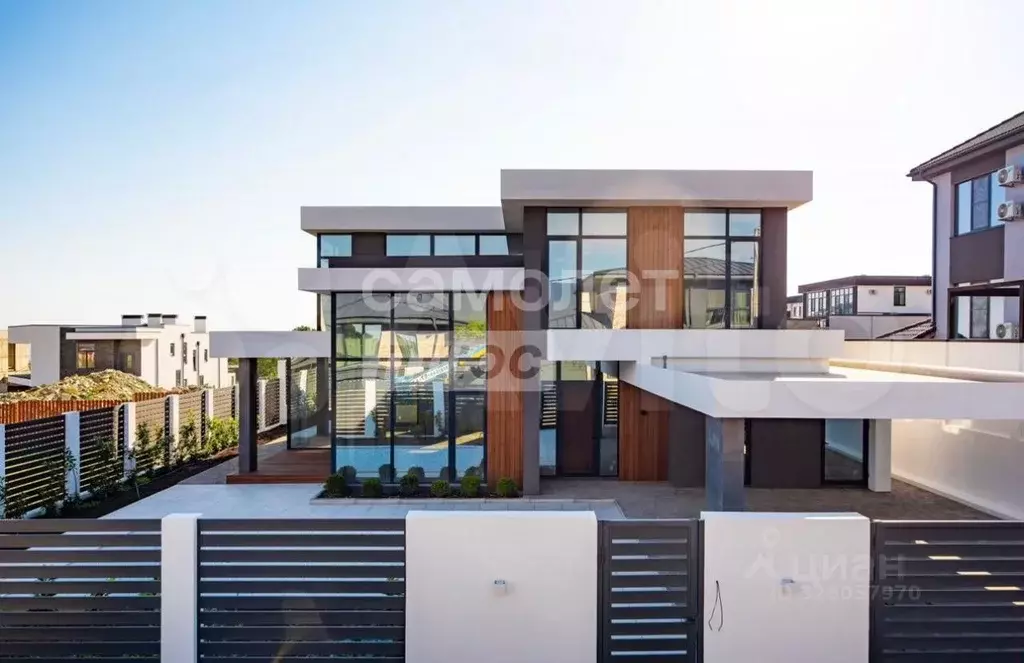 Дом в Краснодарский край, Геленджик Персиковый сад мкр, 202 (250 м) - Фото 1