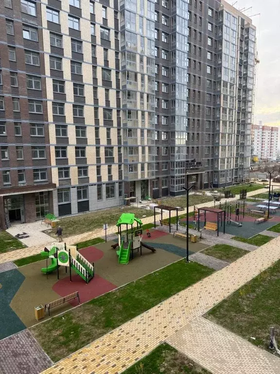 1-к кв. Калужская область, Калуга ул. Адмирала Сенявина, 3 (42.26 м) - Фото 1