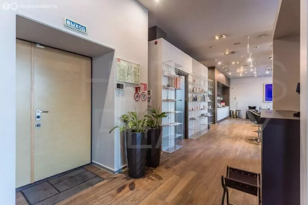 Помещение свободного назначения (200 м) - Фото 1