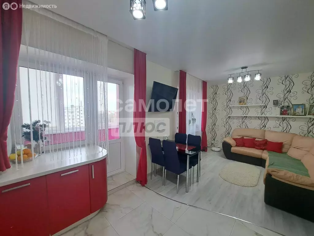 3-комнатная квартира: Александров, улица Данилова, 20 (78 м) - Фото 1