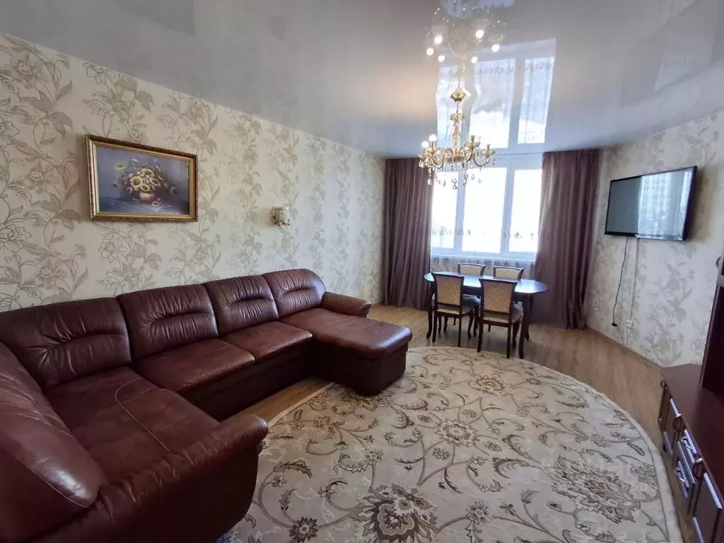 2-к кв. Свердловская область, Екатеринбург ул. Чкалова, 239 (65.0 м) - Фото 2