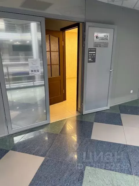 Офис в Кемеровская область, Кемерово Октябрьский просп., 2Б (16 м) - Фото 2