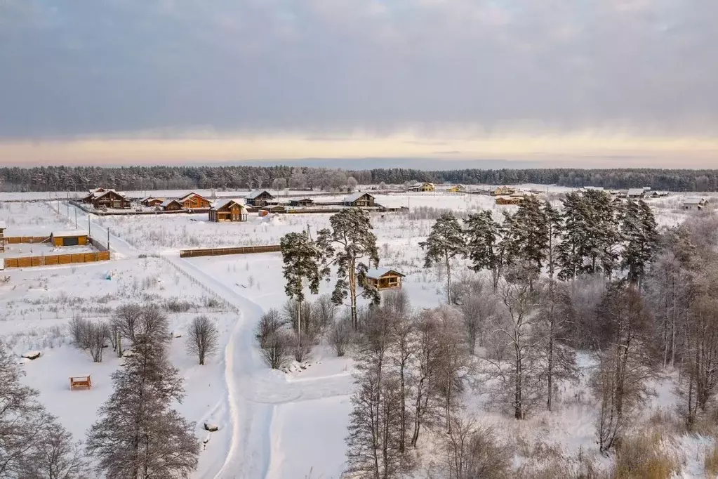 Участок в Ленинградская область, Приозерский район, Плодовское с/пос, ... - Фото 0