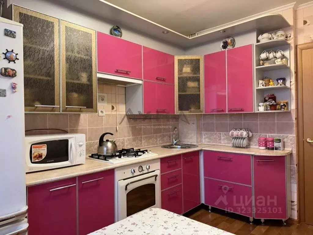 3-к кв. Татарстан, Набережные Челны 59-й комплекс, 9 (57.8 м) - Фото 1