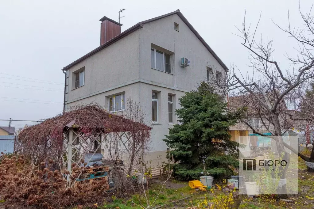 Дом в Волгоградская область, Волжский пос. Металлург-2, ул. Царевская, ... - Фото 2