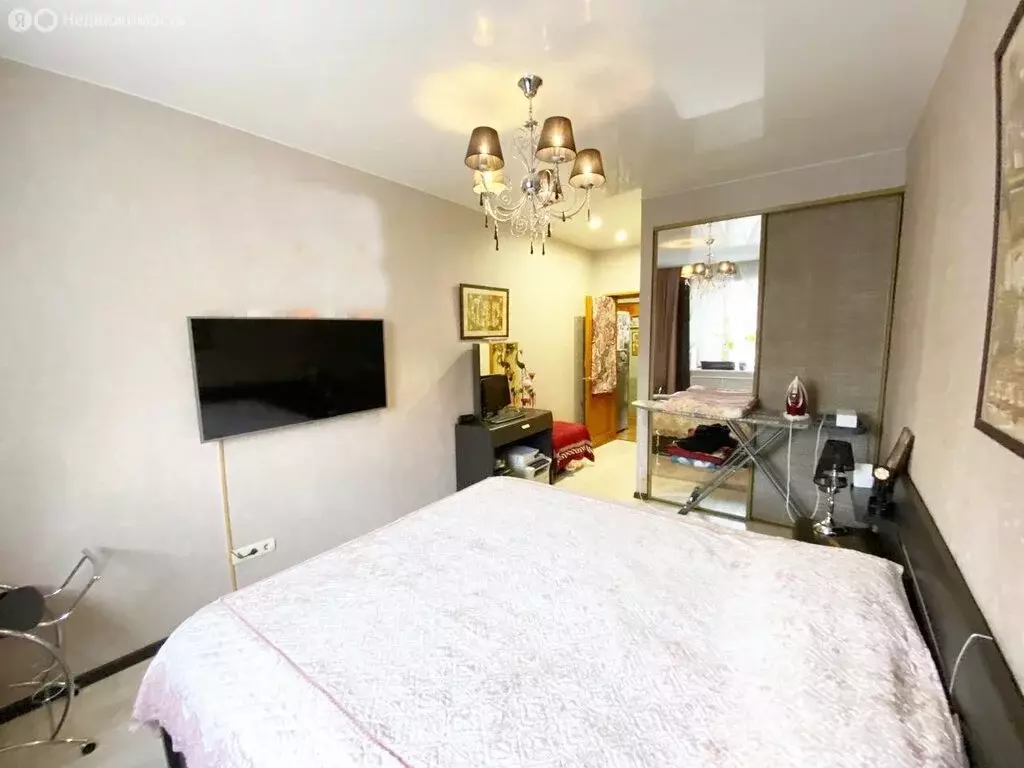 2-комнатная квартира: Новый Уренгой, Надымская улица, 3 (55.5 м) - Фото 1