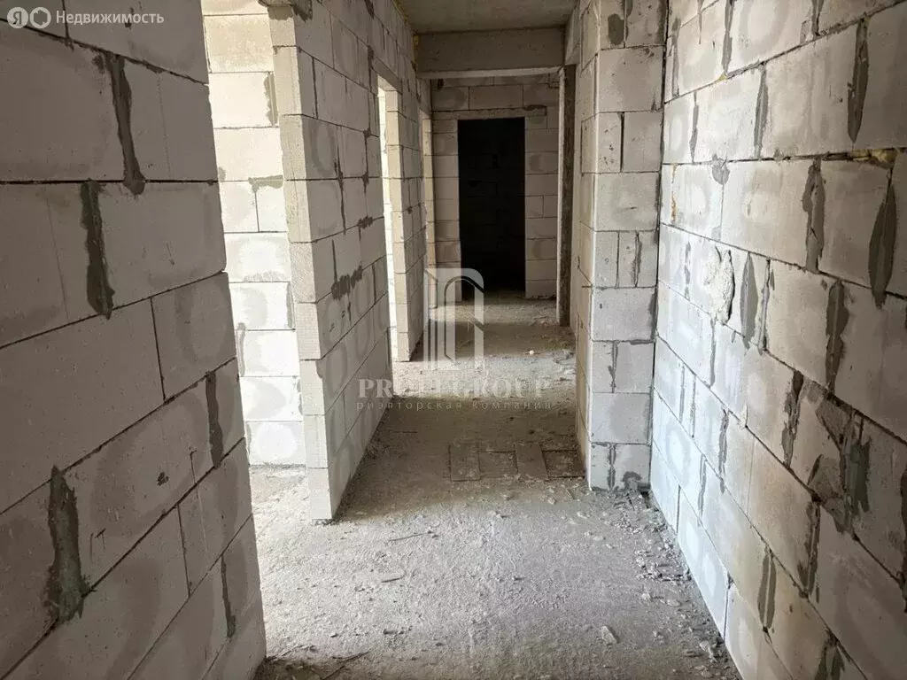 3-комнатная квартира: Каспийск, проспект М. Омарова, 9Б (107 м) - Фото 2