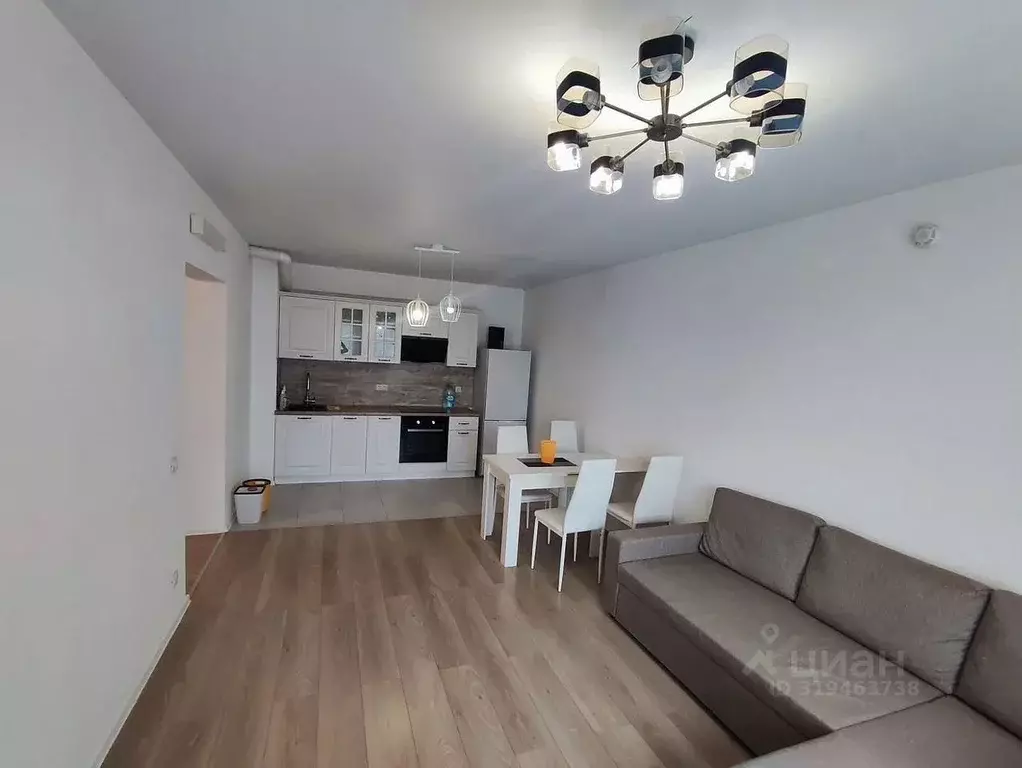 3-к кв. Москва ул. Саларьевская, 13к3 (80.0 м) - Фото 0