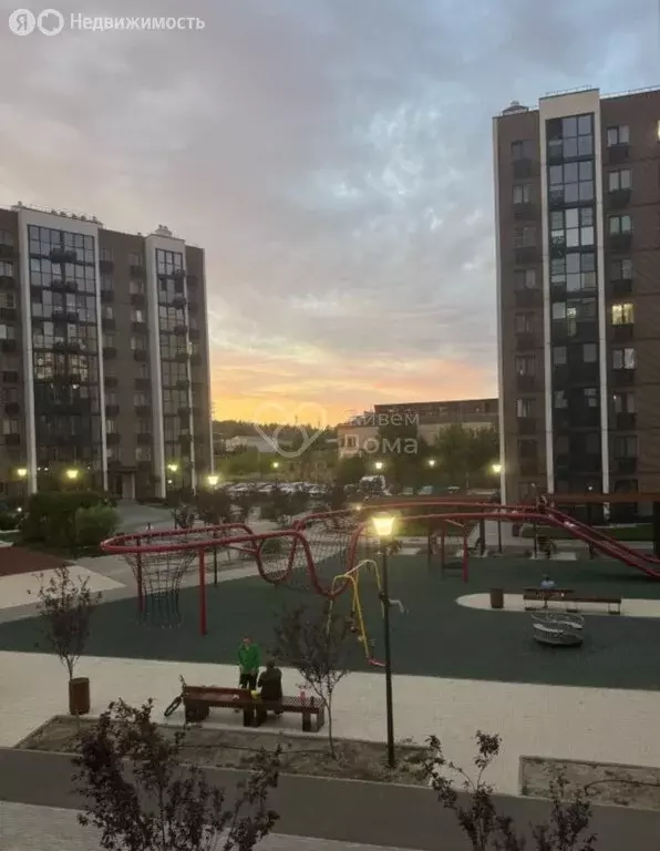 2-комнатная квартира: Волгоград, улица Глазкова, 12 (58.1 м) - Фото 0