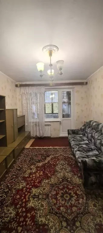 2-к кв. Омская область, Омск ул. Малиновского, 15 (42.9 м) - Фото 0