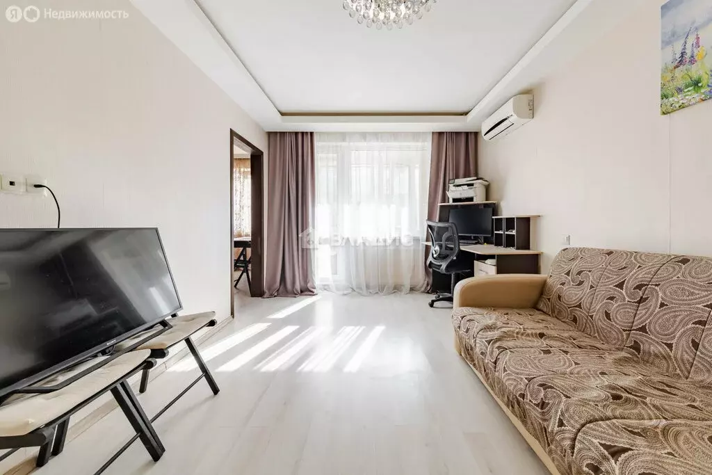 1-комнатная квартира: Санкт-Петербург, улица Маршала Казакова, 9к2 ... - Фото 1