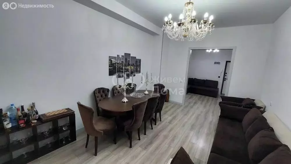 3-комнатная квартира: Волгоград, улица Дзержинского, 13 (84 м) - Фото 2