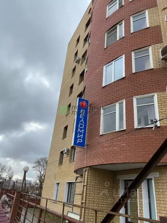 Торговая площадь в Кировская область, Киров Комсомольская ул., 8 (137 ... - Фото 0
