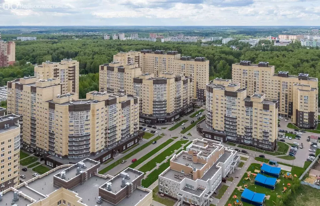 2-комнатная квартира: Ногинск, улица Дмитрия Михайлова, 1 (70 м) - Фото 0