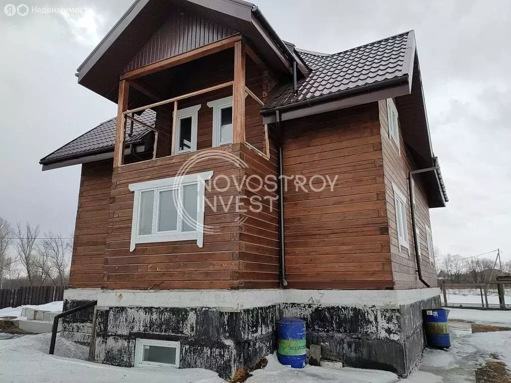 Дом в село Частоостровское, Речная улица, 31 (295 м) - Фото 0