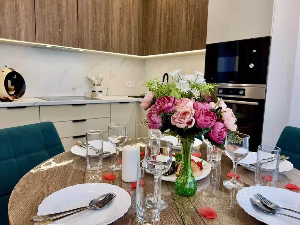 2-к кв. Тюменская область, Тюмень Профсоюзная ул., 59 (56.0 м) - Фото 1