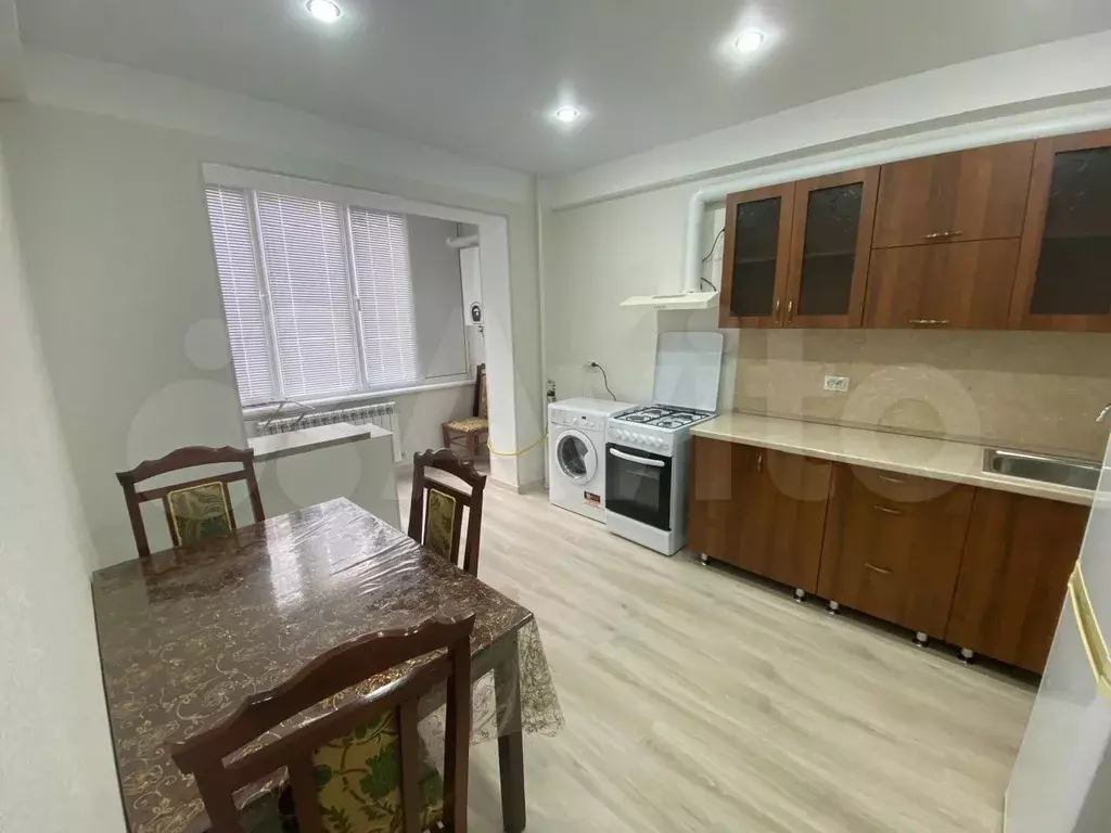 2-к. квартира, 75 м, 2/10 эт. - Фото 0