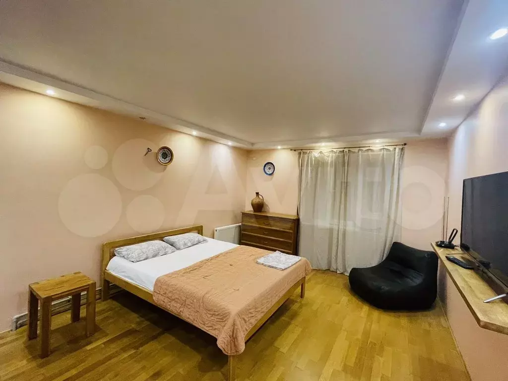 2-к. квартира, 100 м, 9/9 эт. - Фото 1