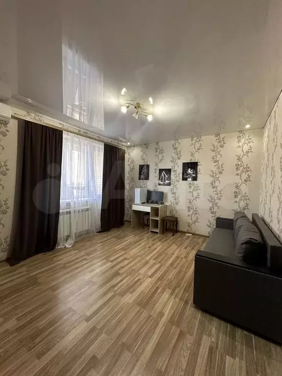 1-к. квартира, 45 м, 9/10 эт. - Фото 1