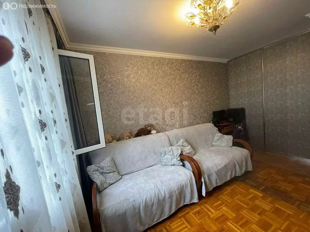 2-комнатная квартира: Владикавказ, улица Куйбышева, 134А (58 м) - Фото 1