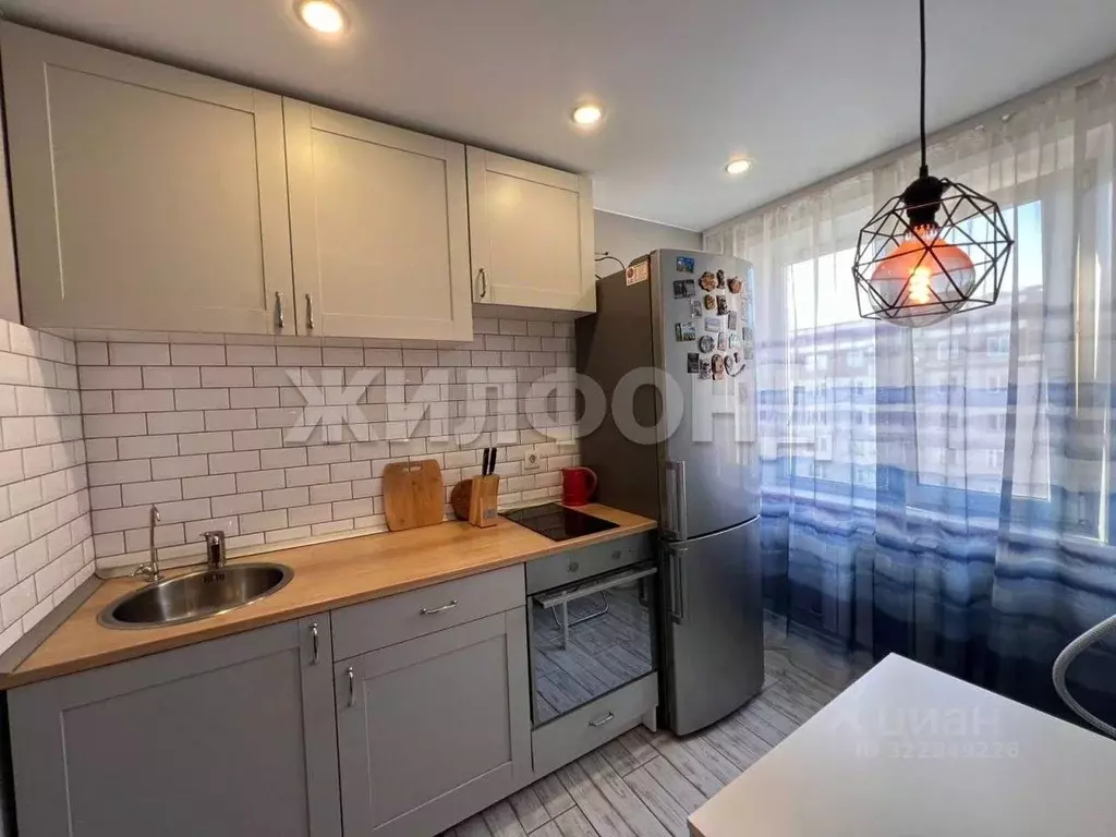 3-к кв. Новосибирская область, Новосибирск Степная ул., 69 (58.9 м) - Фото 1