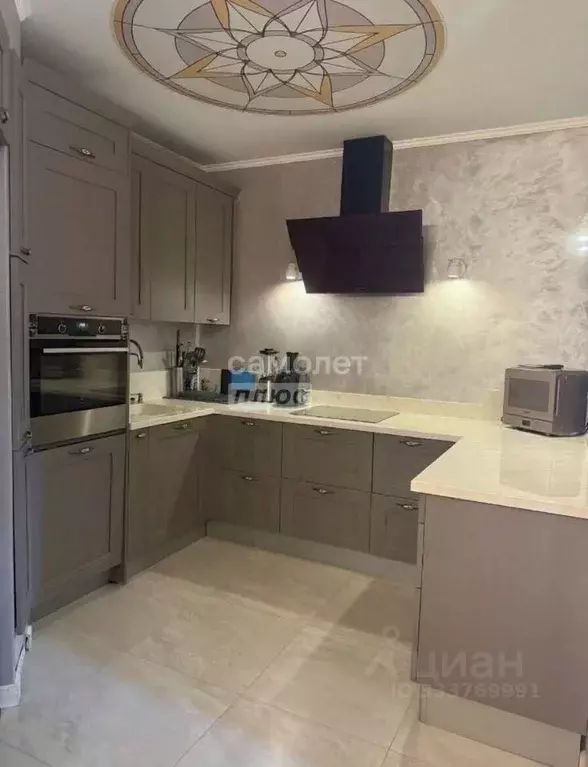 2-к кв. Москва Рублевское ш., 70к5 (75.4 м) - Фото 1