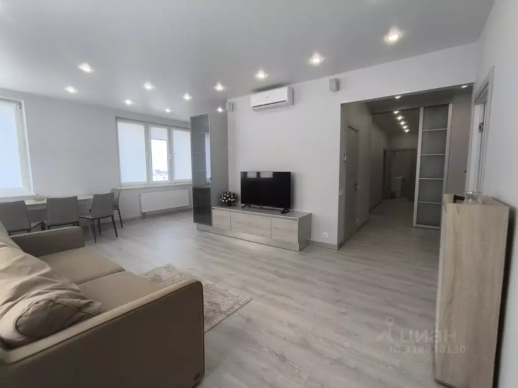 4-к кв. Москва Никулинская ул., 8к1 (130.0 м) - Фото 1
