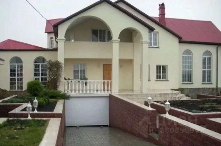 Дом в Брянская область, Брянск проезд Новоселов, 3 (480 м) - Фото 0