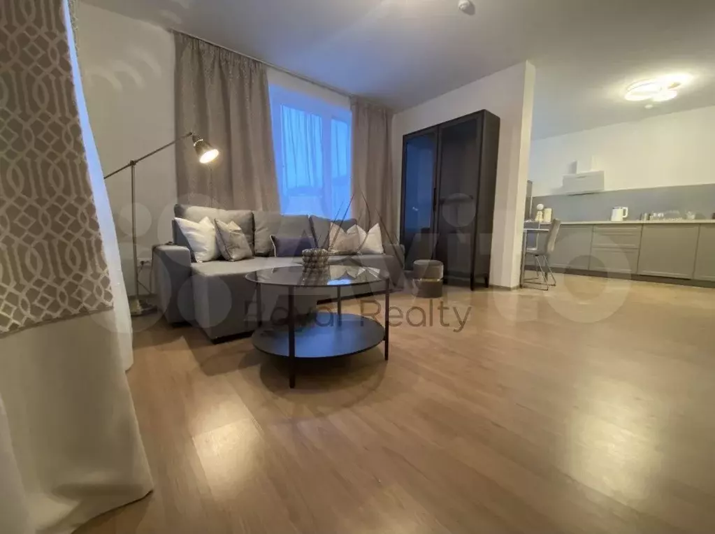 3-к. квартира, 75 м, 1/11 эт. - Фото 1
