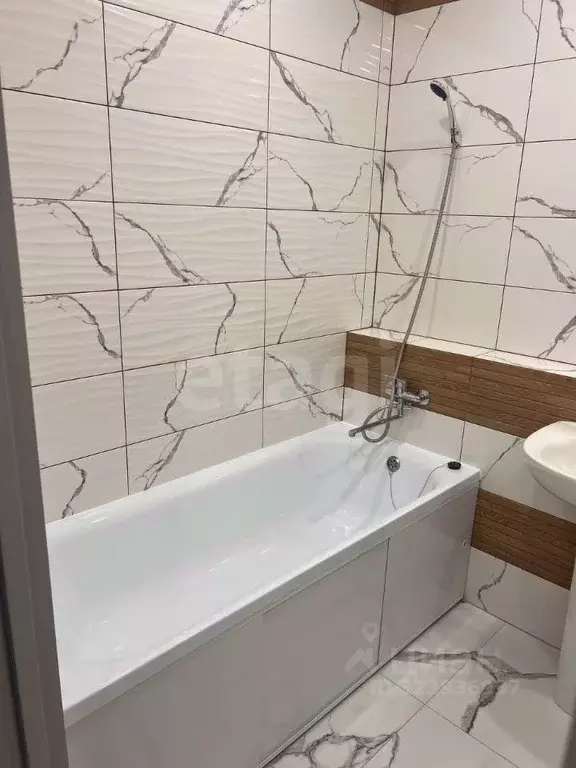 2-к кв. Красноярский край, Красноярск ул. Александра Матросова, 30В ... - Фото 1