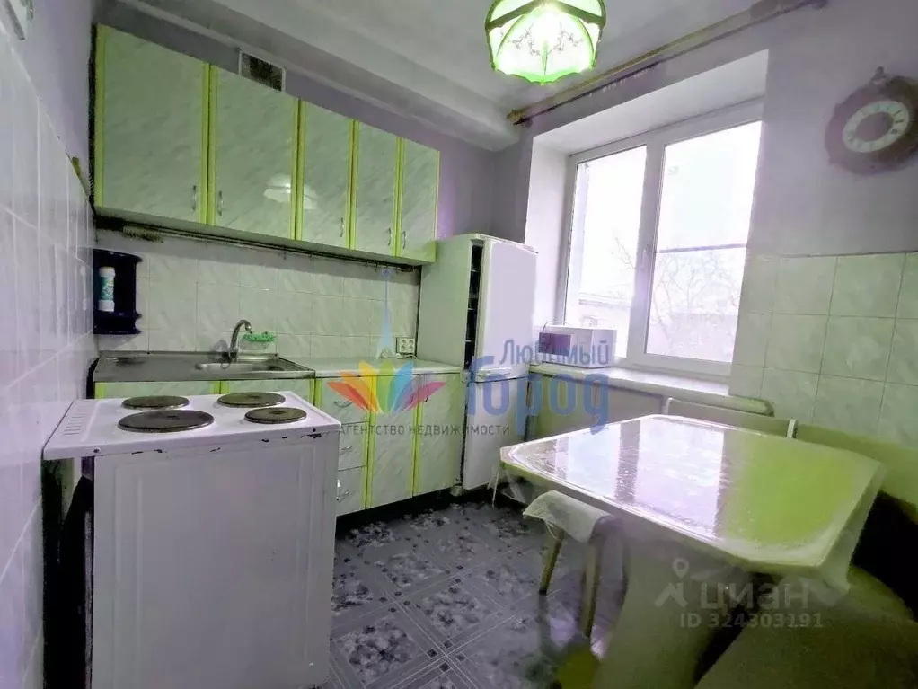 2-к кв. Кемеровская область, Новокузнецк ул. Доз, 8 (45.1 м) - Фото 1