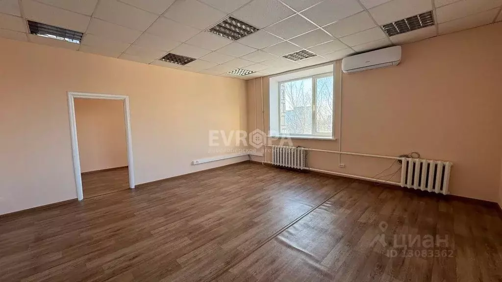 Офис в Ульяновская область, Ульяновск ул. Спасская, 5 (130 м) - Фото 1