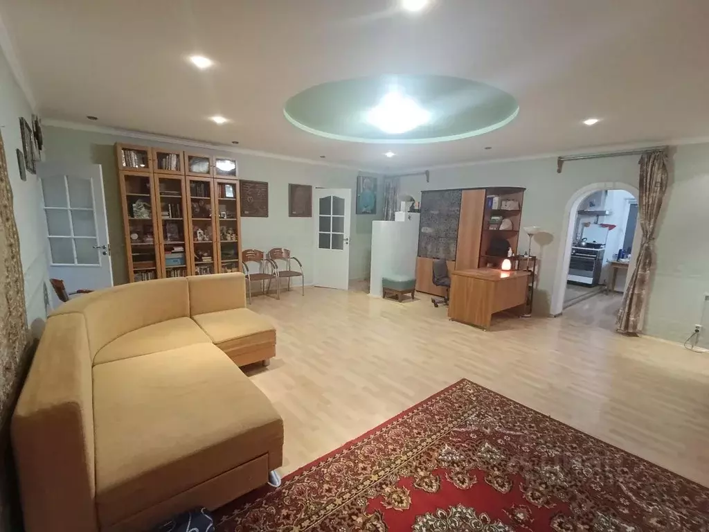 Дом в Оренбургская область, Оренбургский район, с. Ивановка Советская ... - Фото 1