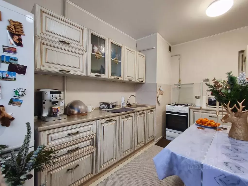 3-к кв. Омская область, Омск Парковый мкр, ул. Фугенфирова, 2 (63.0 м) - Фото 2