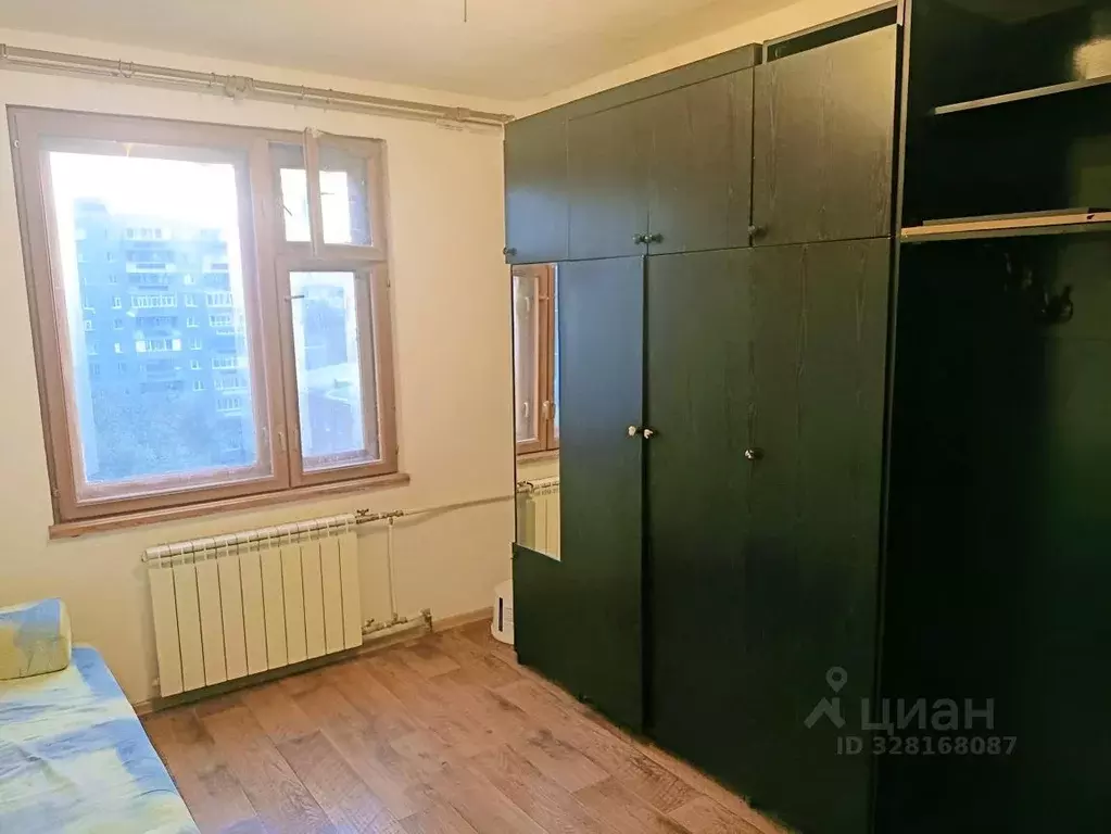 Комната Свердловская область, Екатеринбург ул. Сулимова, 31 (10.0 м) - Фото 2