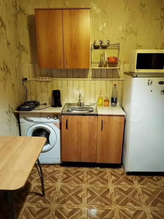 Комната 18 м в 4-к., 2/5 эт. - Фото 0