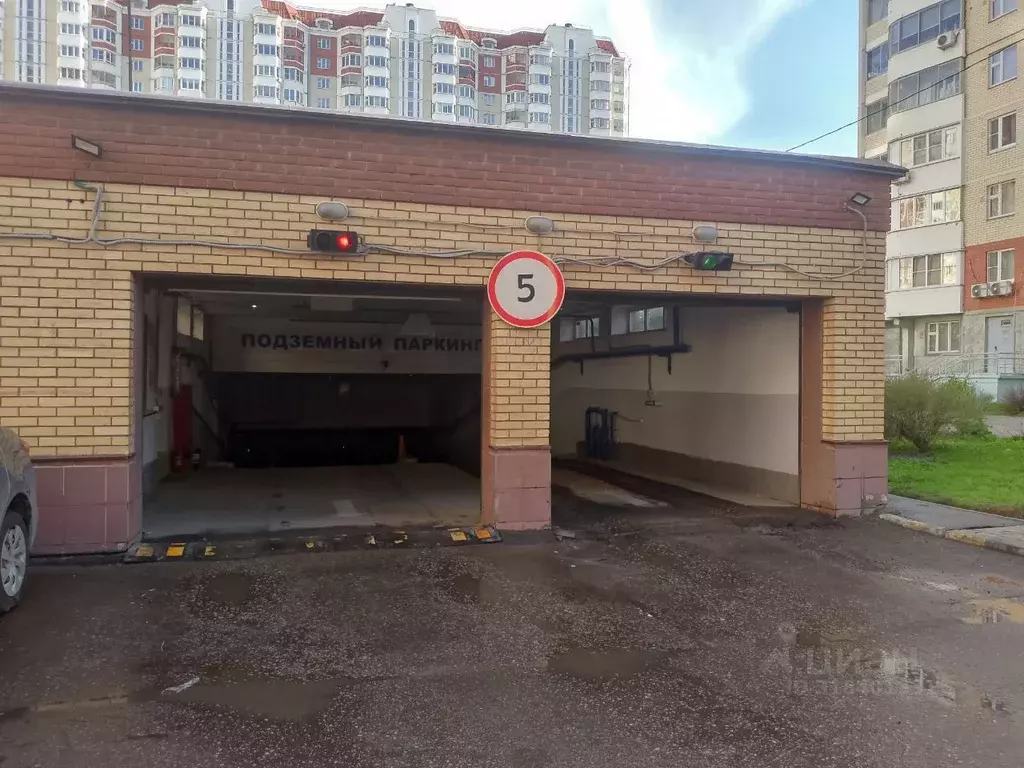 Гараж в Московская область, Королев Пионерская ул., 30к5с1 (13 м) - Фото 1