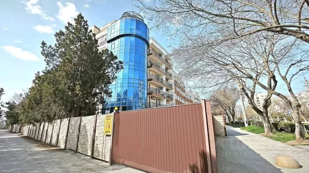 1-к кв. Крым, Евпатория ул. Полупанова, 27Ж (56.0 м) - Фото 0