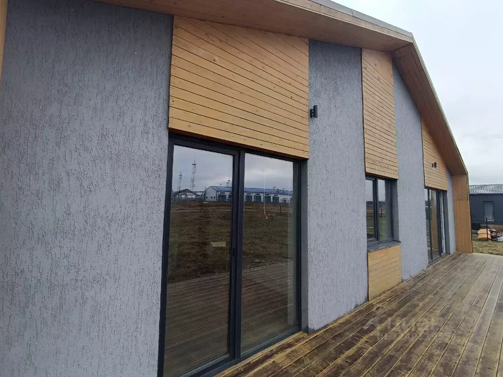 Дом в Новгородская область, Новгородский район, Ермолинское с/пос, д. ... - Фото 2