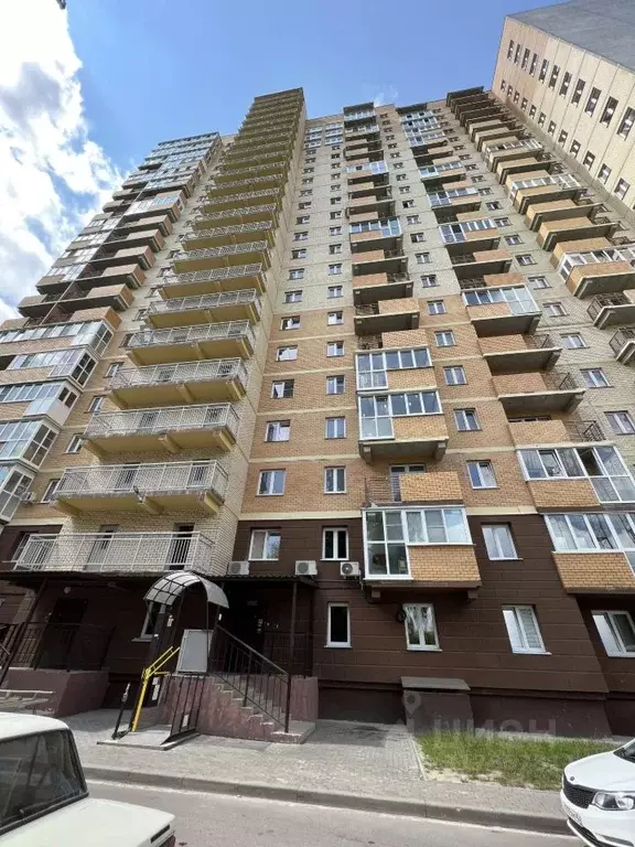 1-к кв. Калужская область, Калуга ул. Пухова, 56 (45.0 м) - Фото 2