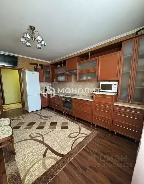 2-к кв. Белгородская область, Старый Оскол Буденного мкр, 16 (68.0 м) - Фото 2