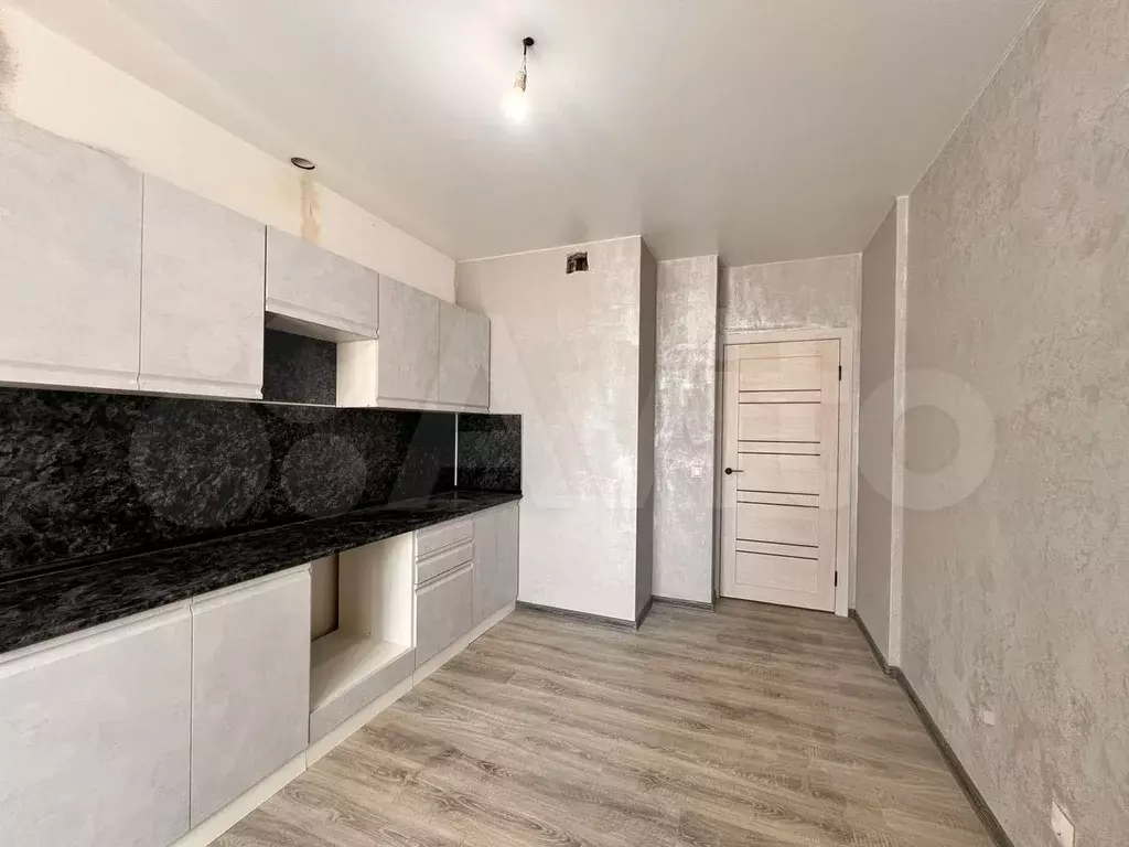 1-к. квартира, 40 м, 2/9 эт. - Фото 1