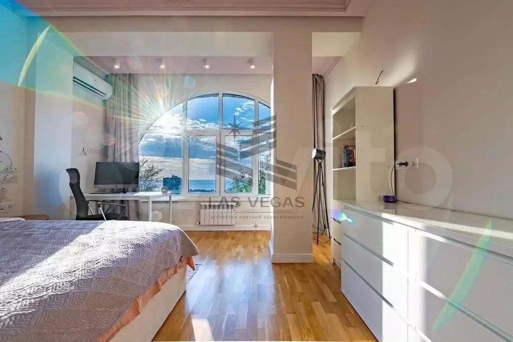 3-к. квартира, 85 м, 1/6 эт. - Фото 0