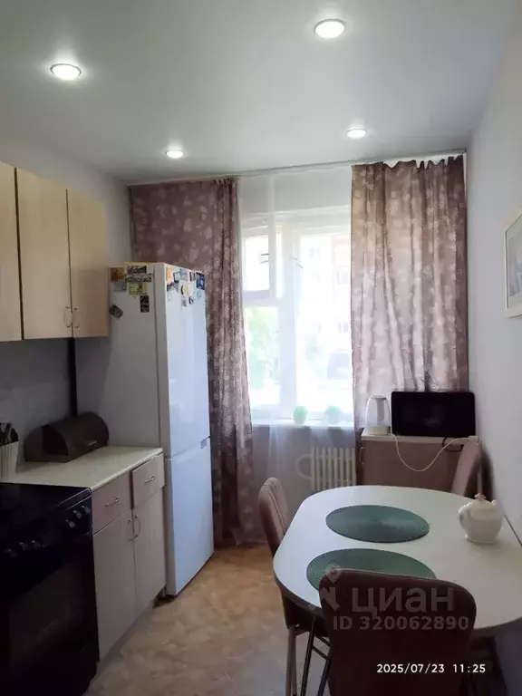 3-к кв. Нижегородская область, Саров ул. Курчатова, 32 (65.0 м) - Фото 0