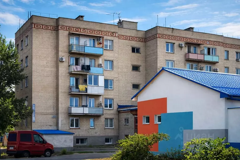 2-к кв. Волгоградская область, Николаевск 1-й мкр, 9 (54.9 м) - Фото 1