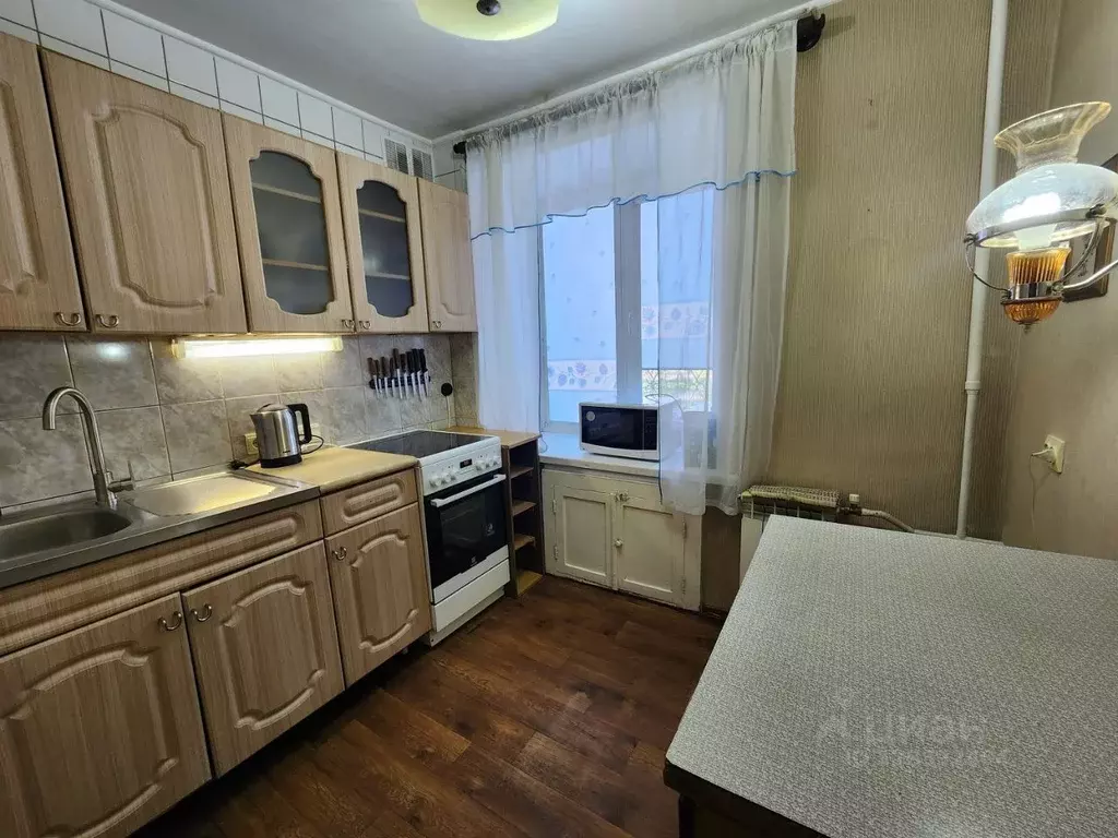 3-к кв. Новосибирская область, Новосибирск ул. Челюскинцев, 14 (65.0 ... - Фото 1