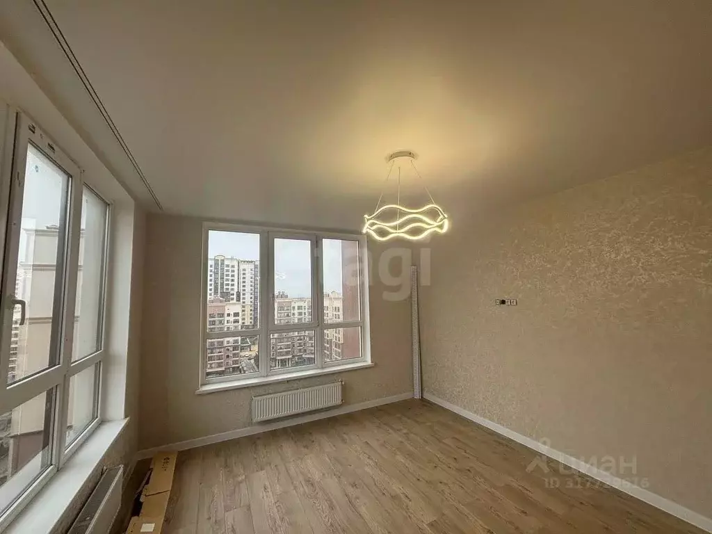 2-к кв. Крым, Симферопольский район, с. Мирное ул. Крымской Весны ... - Фото 1