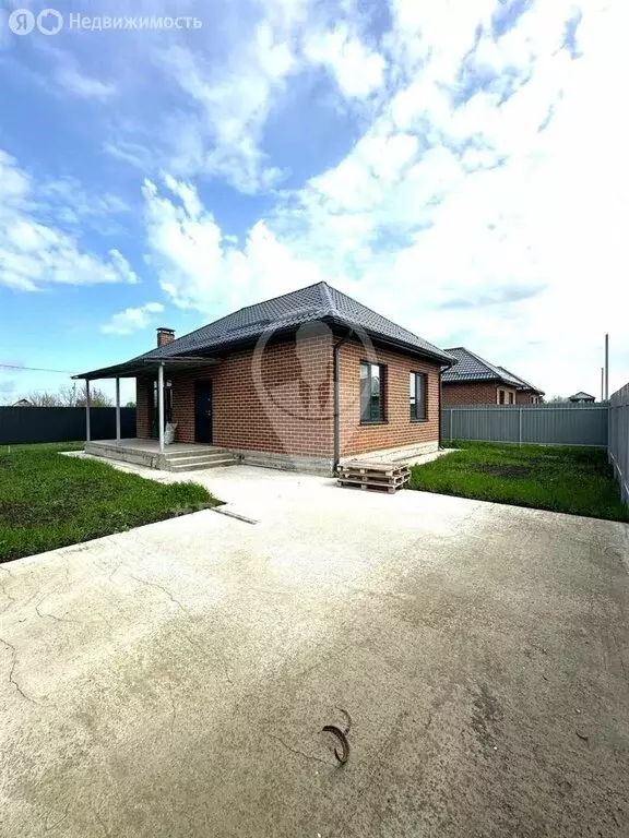 Дом в Динской район, станица Старомышастовская (70 м) - Фото 1